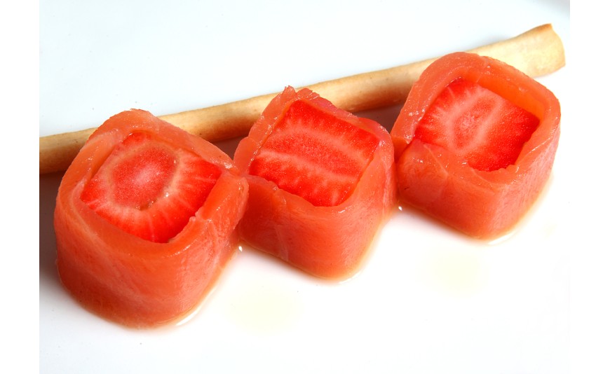 SALMÓN Y FRESAS