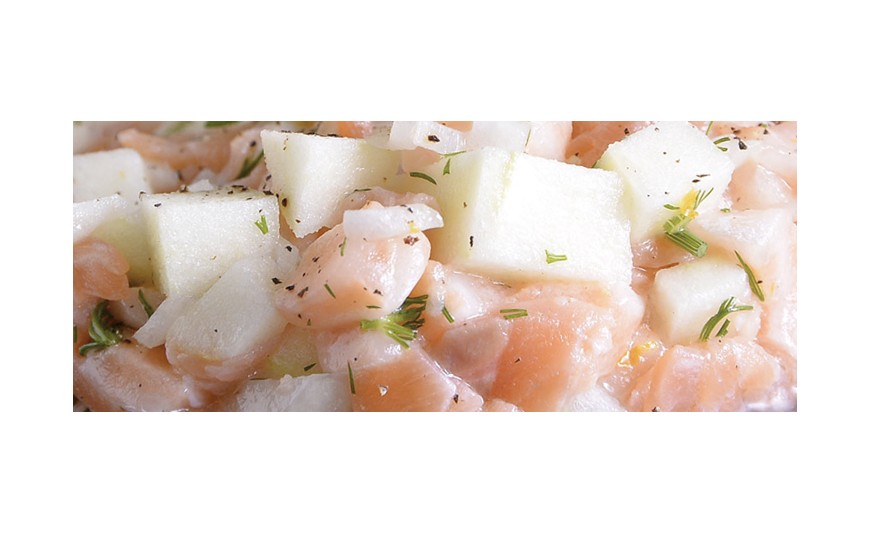 Tartar de salmón con manzana verde